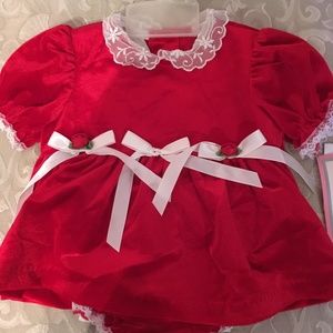 Evy - NWT Girls Red Velvet Dress with Lace, Satin & Rose Trim 2PC Size 3-6 M…